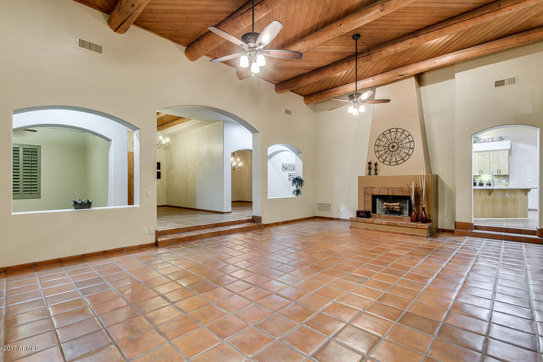 8540 E MCDOWELL Road # 19