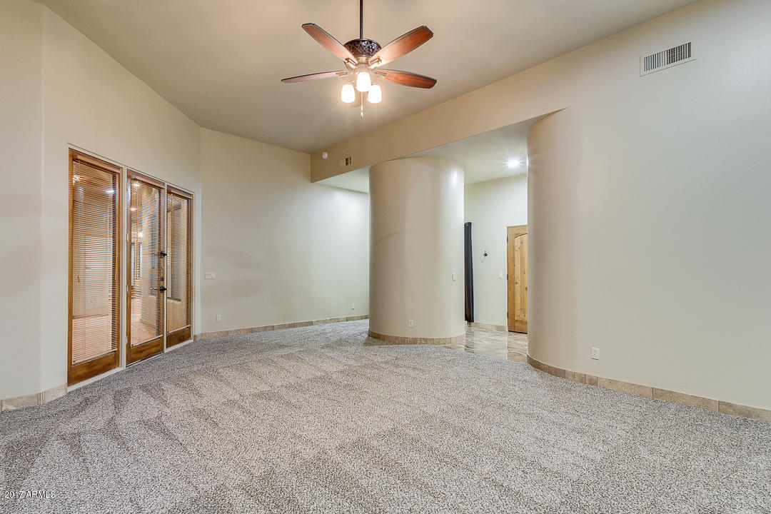 8540 E MCDOWELL Road # 19