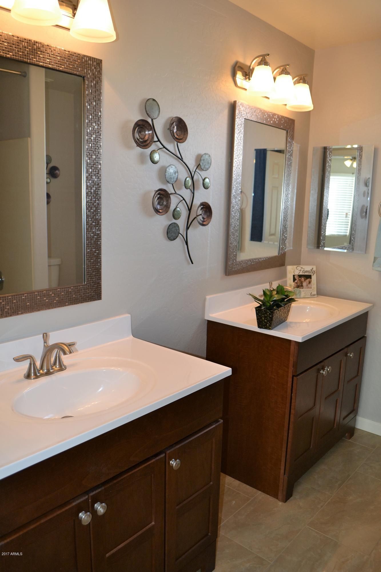 3134 E MCKELLIPS Road # 208