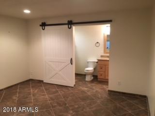 819 E DIVOT Drive
