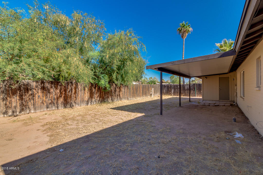 1568 N KADOTA Avenue