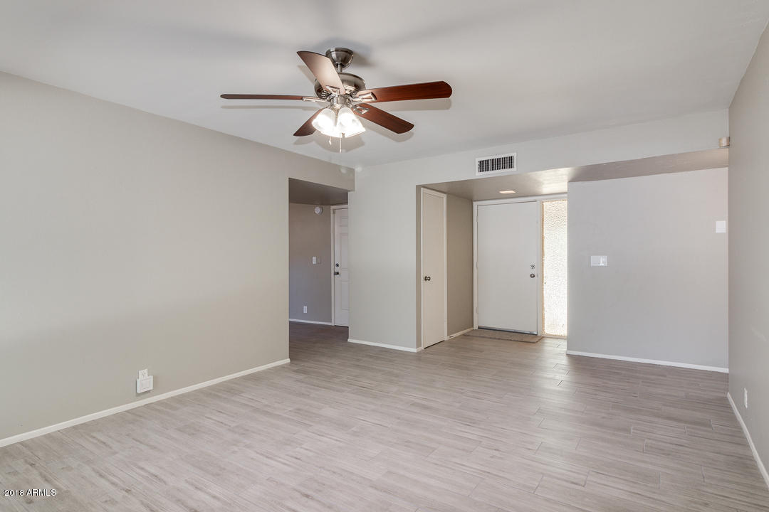1568 N KADOTA Avenue