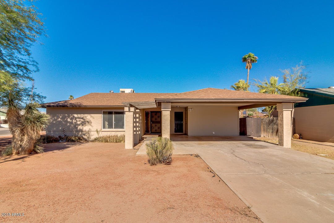 1568 N KADOTA Avenue