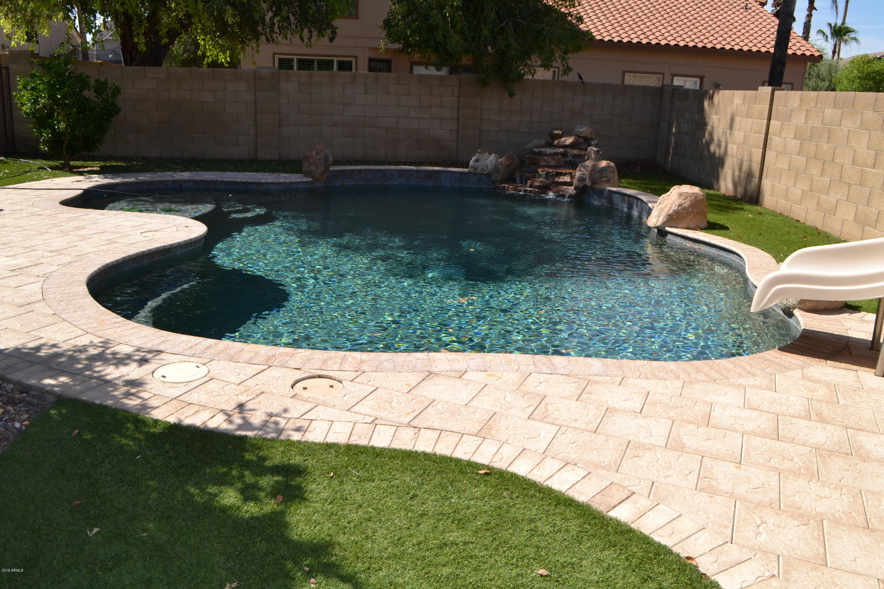 2614 W CALLE DEL NORTE --