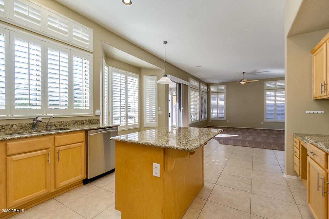 7757 E ROLAND Circle