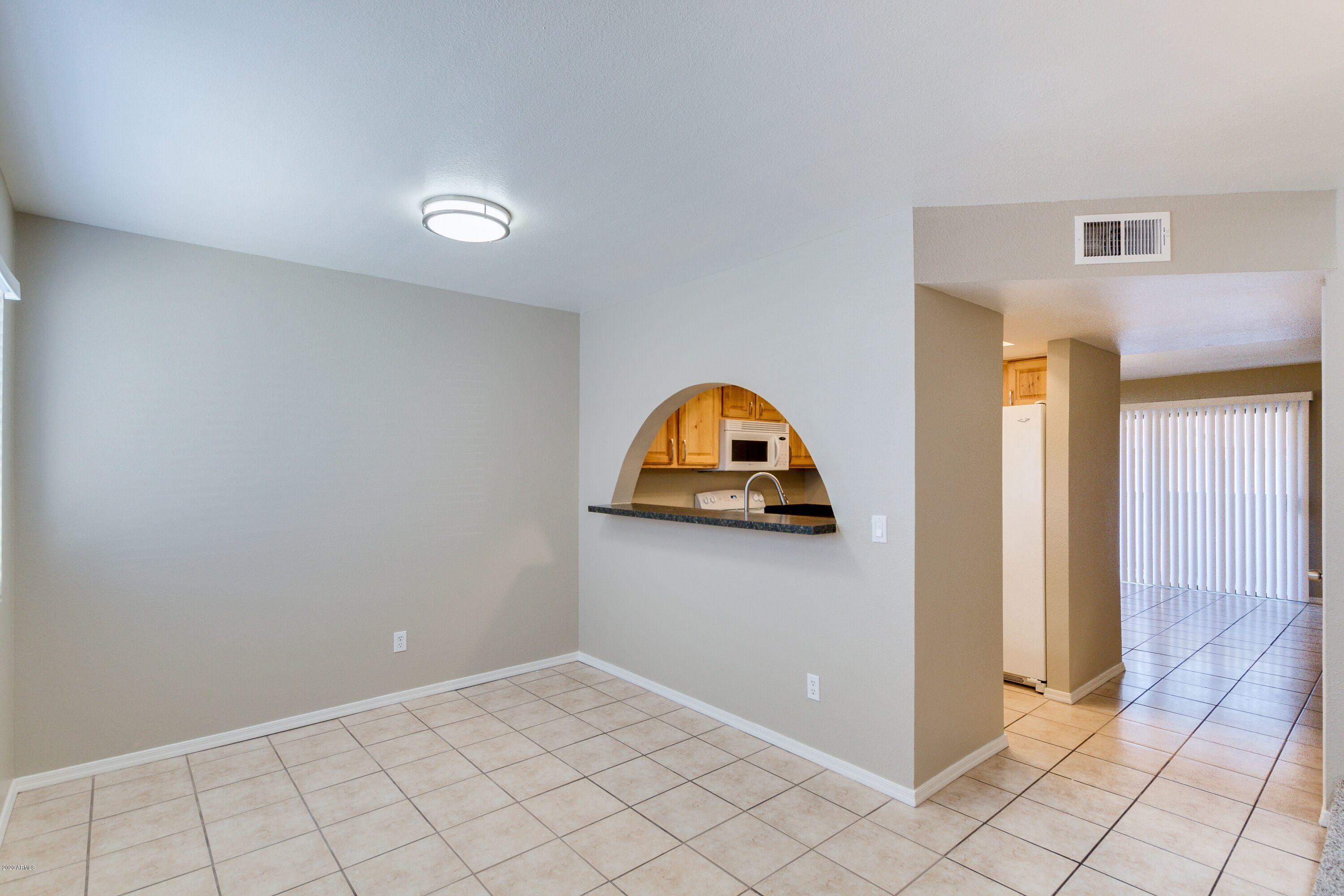 626 W 14TH Street