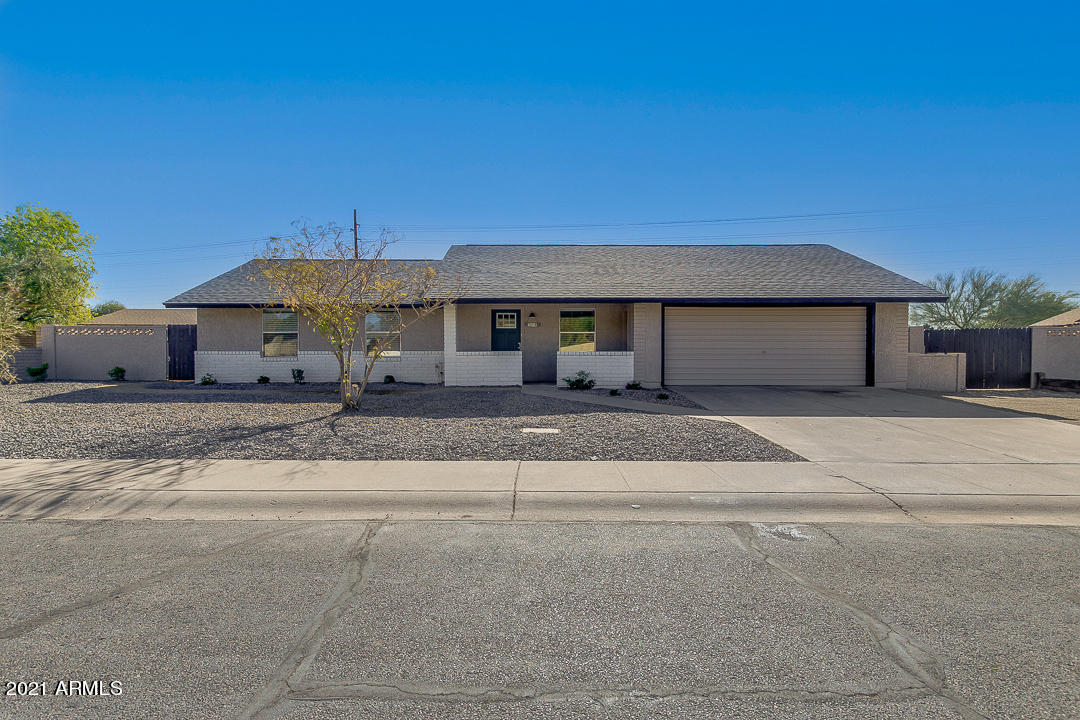 4661 E GREENWAY Street