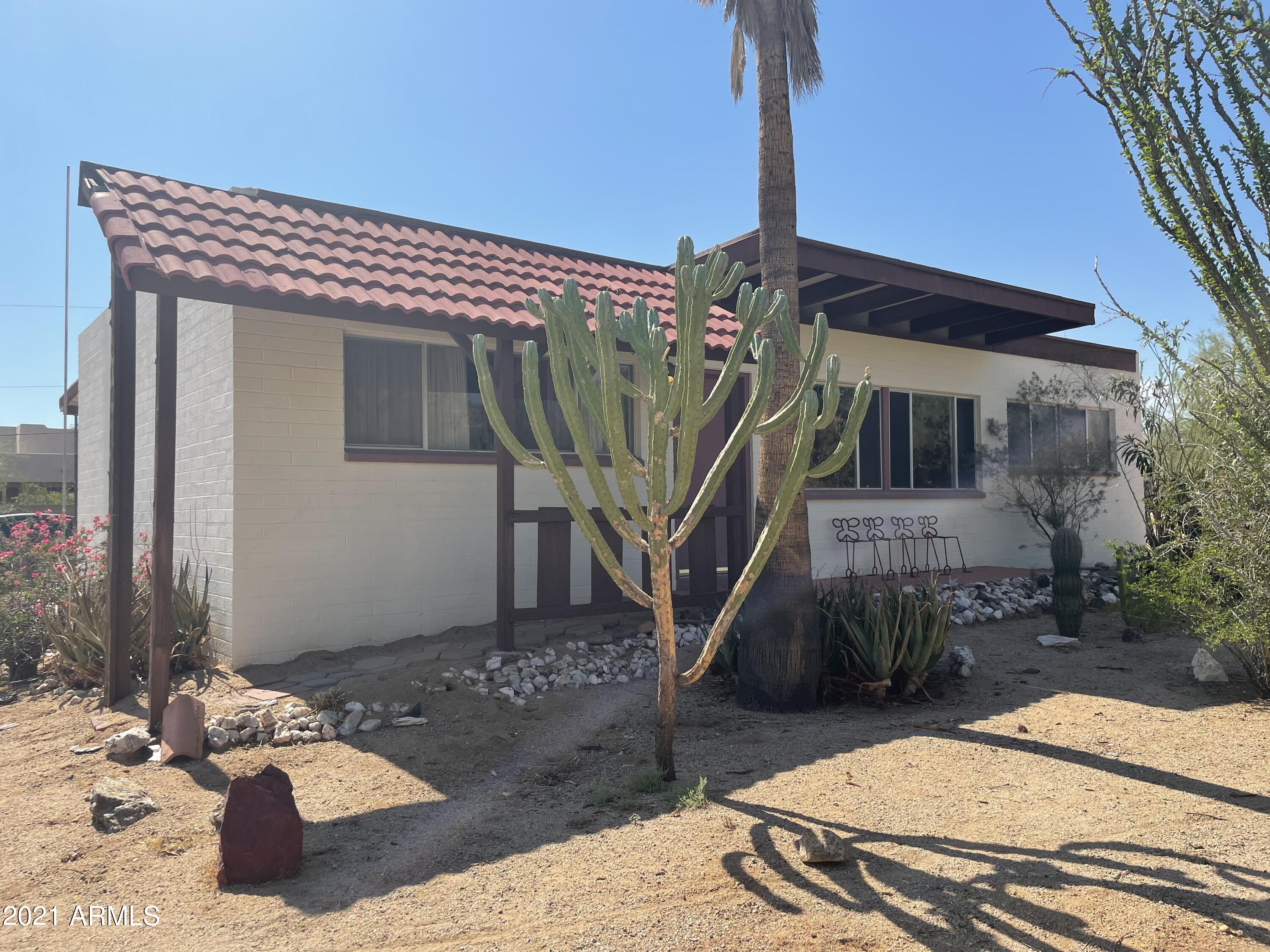 2512 N 85TH Street