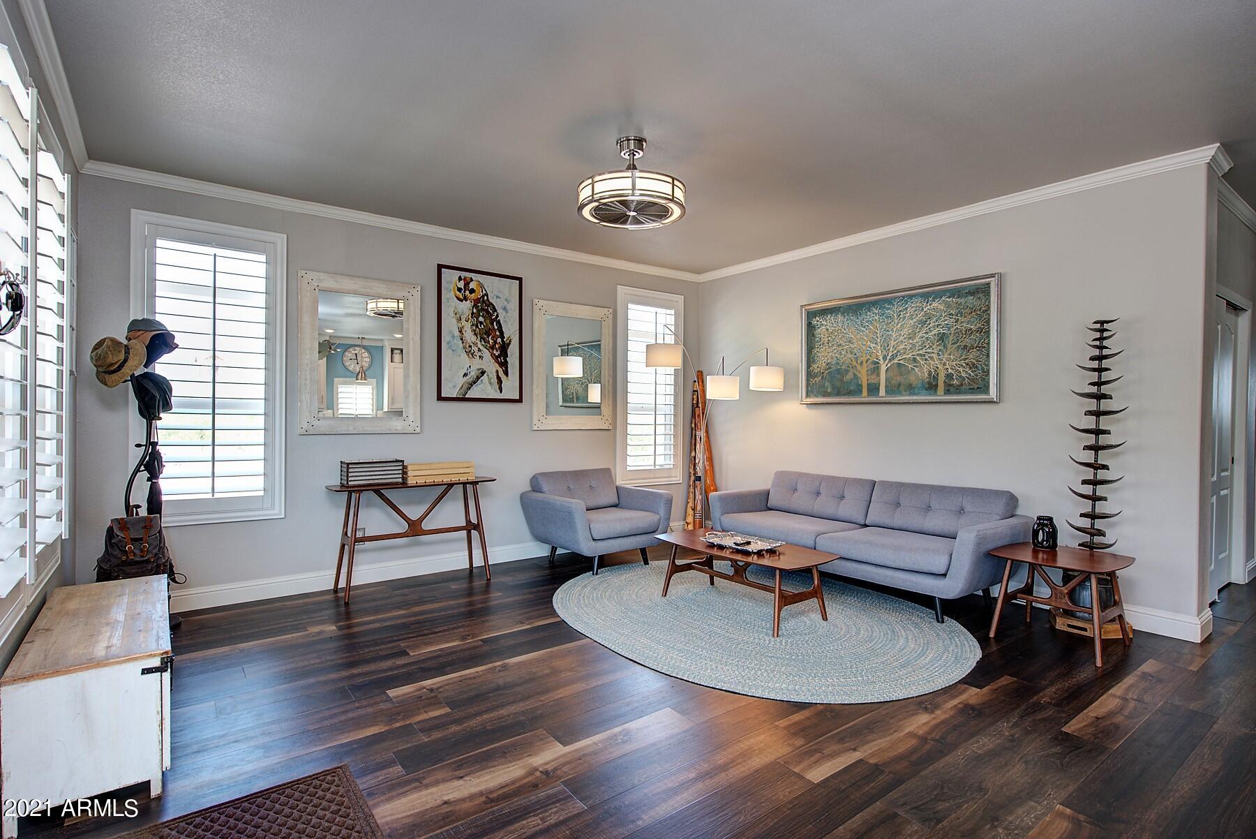 2475 W MCDOWELL Boulevard
