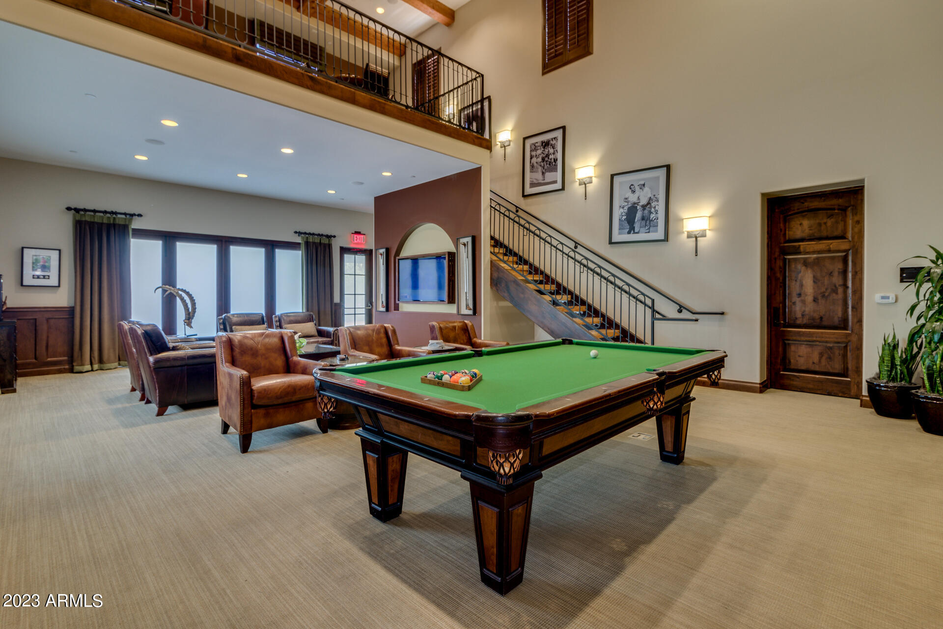 1548 E COPPER HOLLOW --