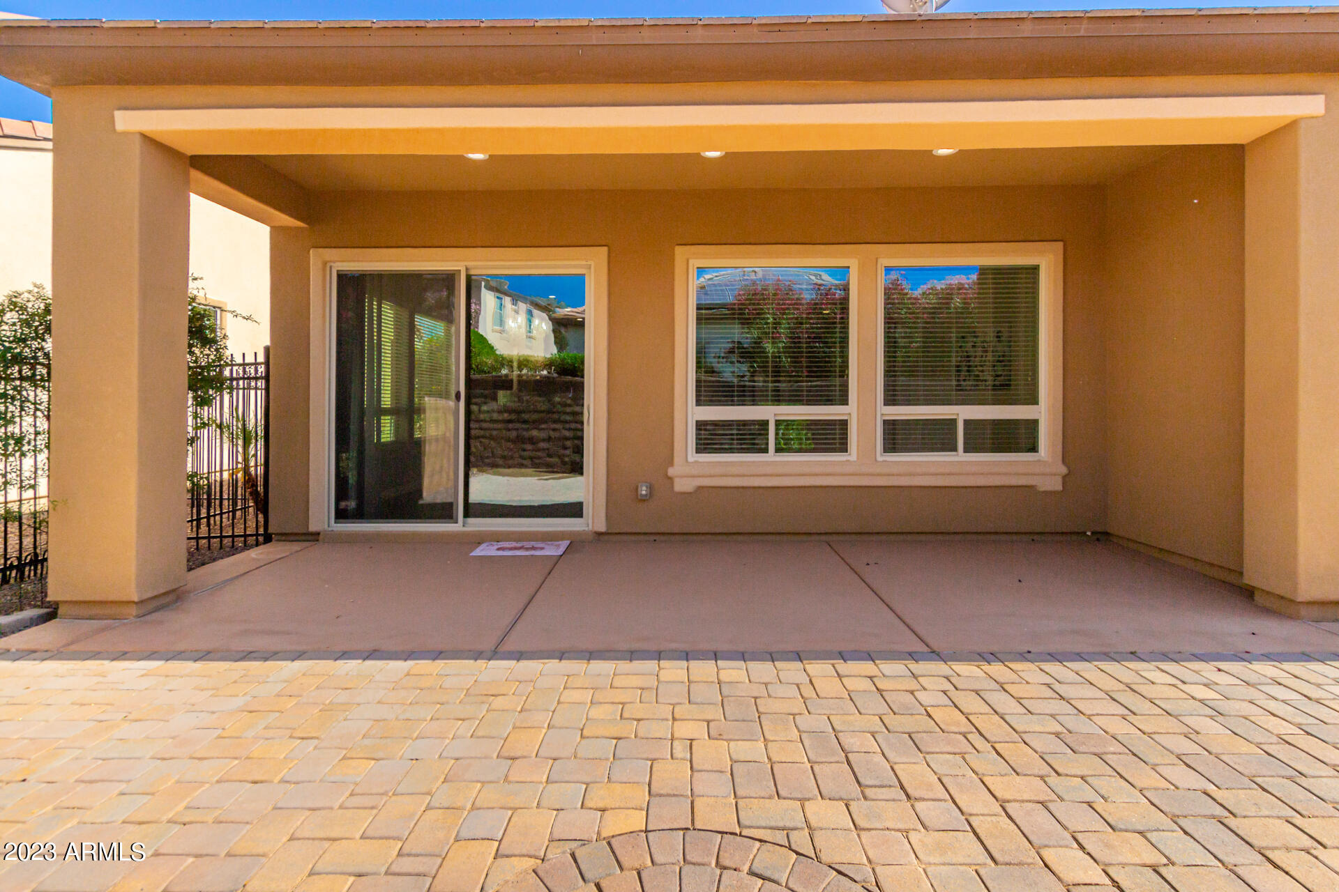 1548 E COPPER HOLLOW --