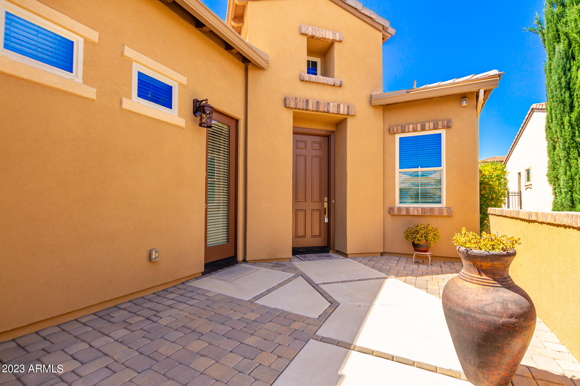 1548 E COPPER HOLLOW --