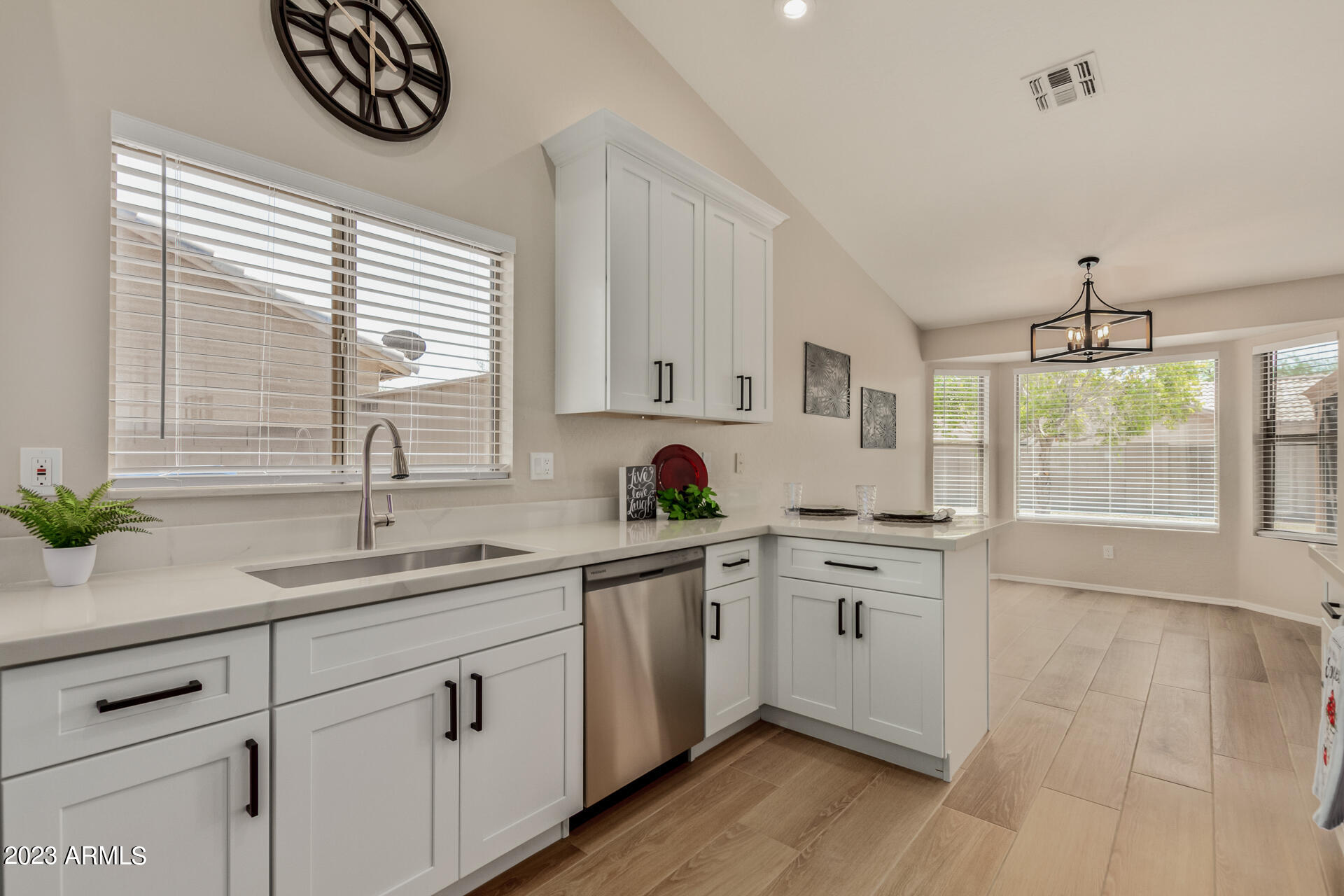 664 N OVERLAND --