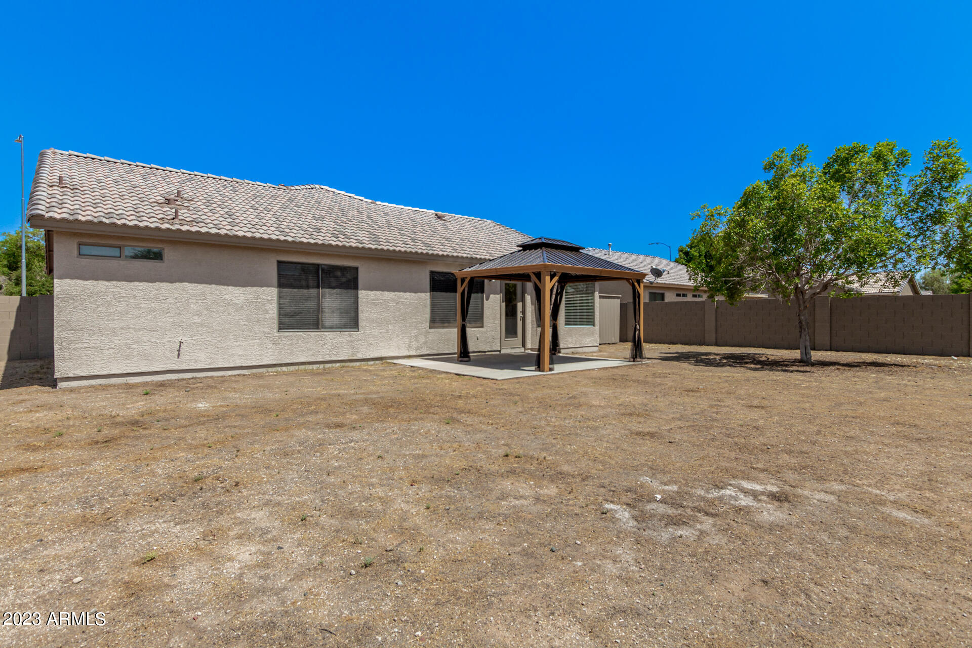 664 N OVERLAND --