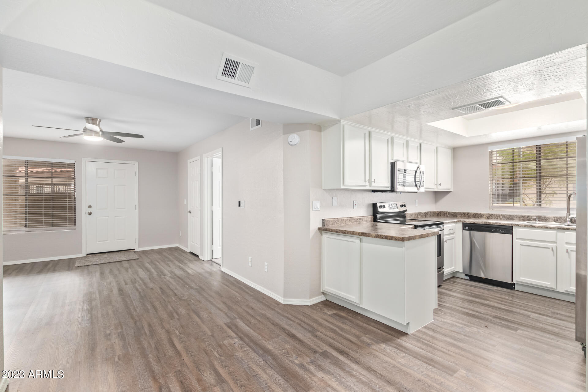 839 S WESTWOOD -- Unit: 153