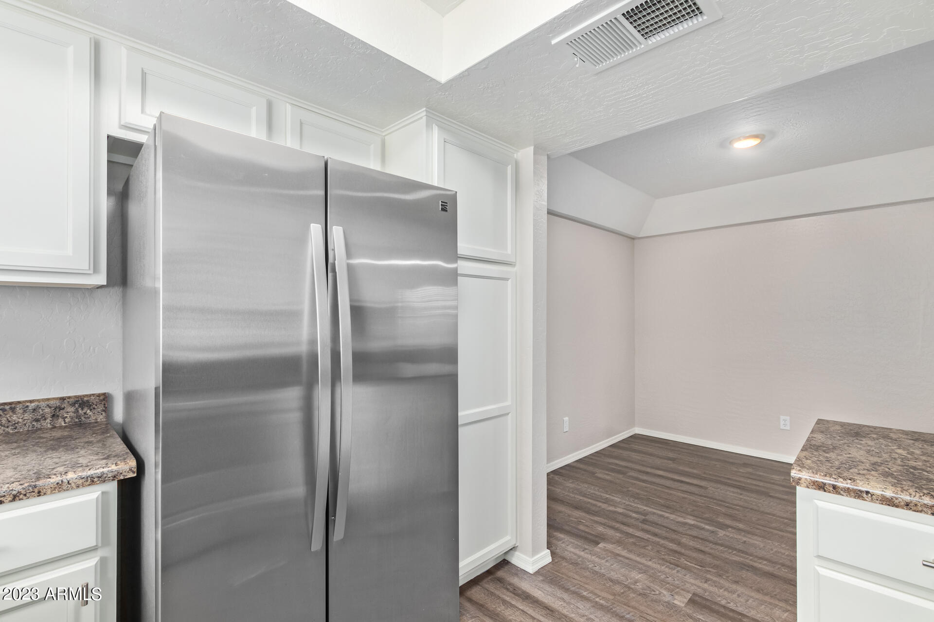 839 S WESTWOOD -- Unit: 153