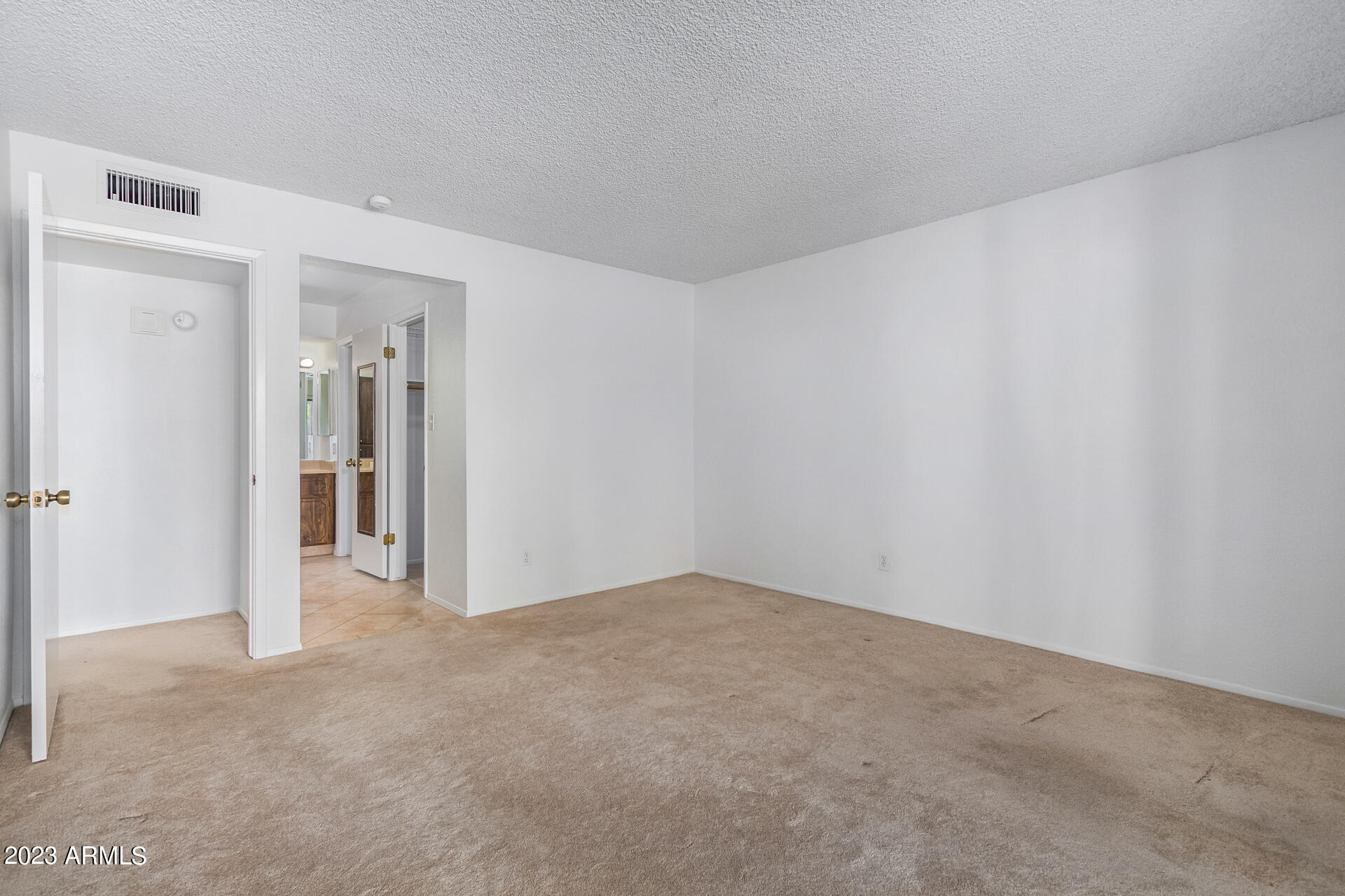 7746 E PARK VIEW Drive