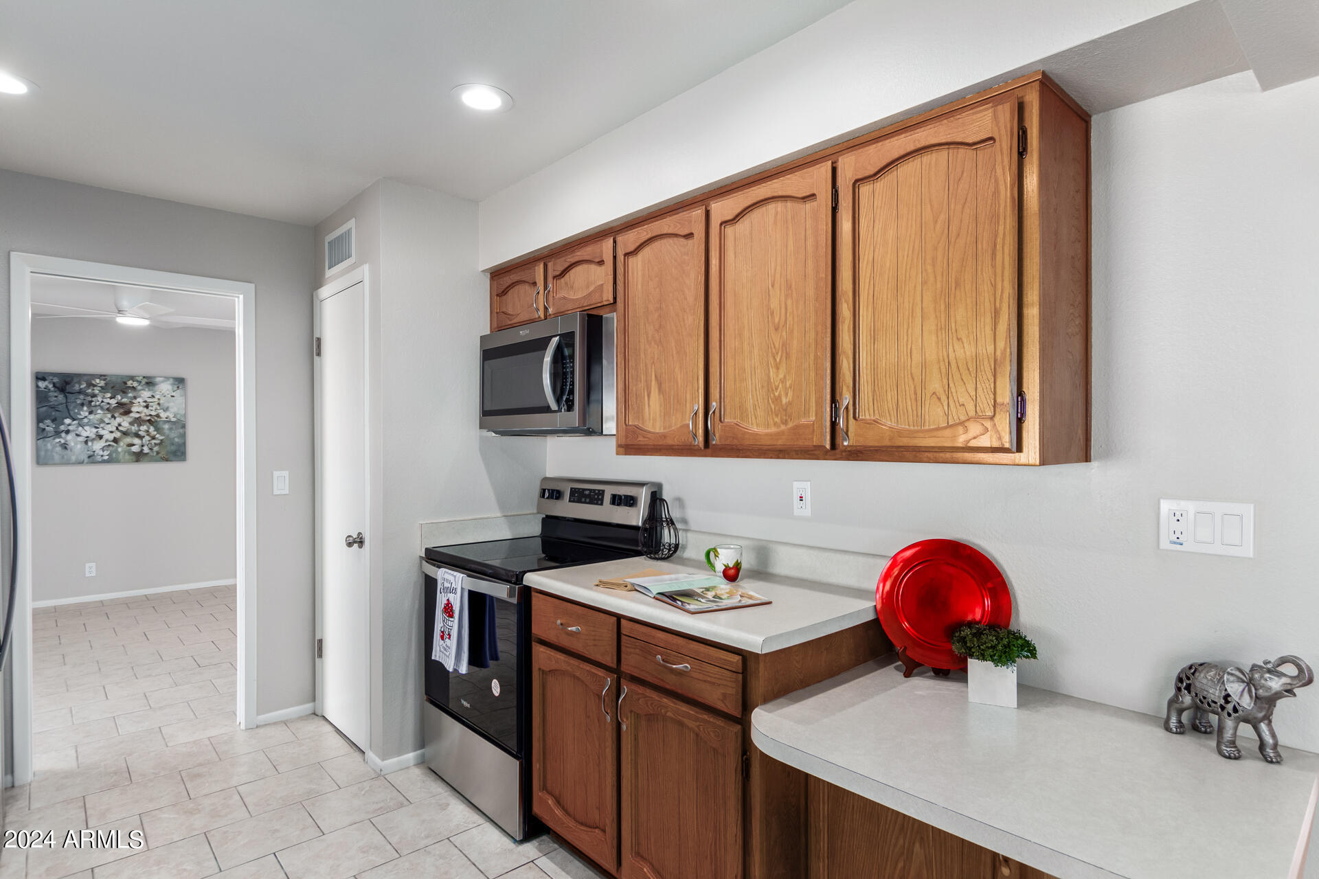 4364 E CARMEL Circle