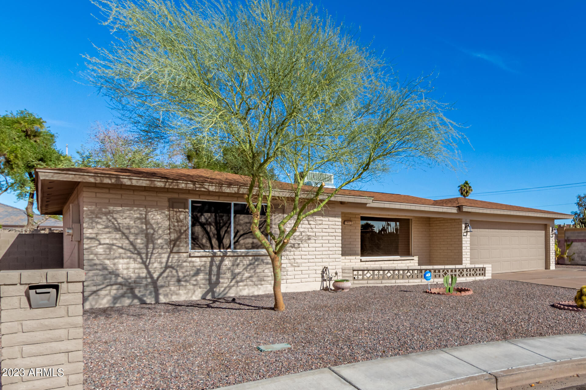 4364 E CARMEL Circle