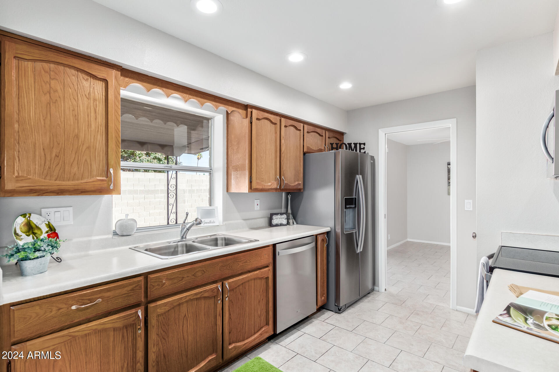 4364 E CARMEL Circle