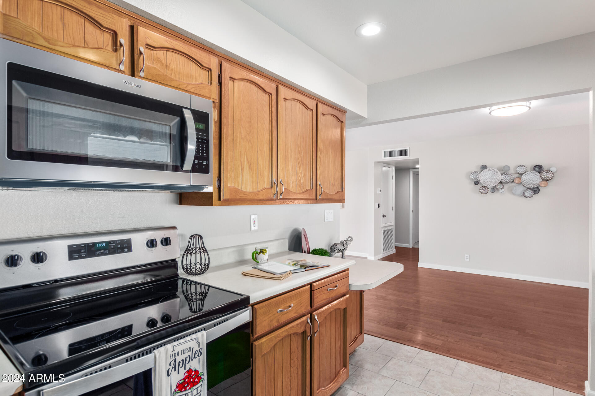 4364 E CARMEL Circle