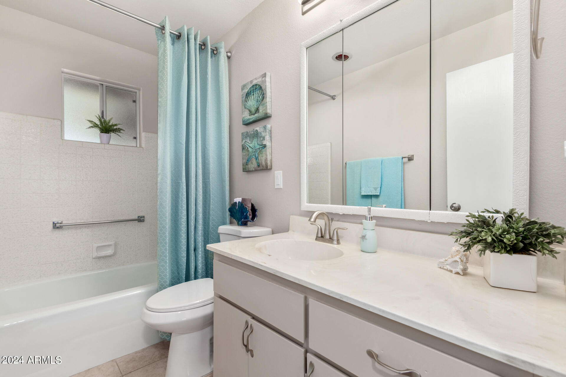 4364 E CARMEL Circle