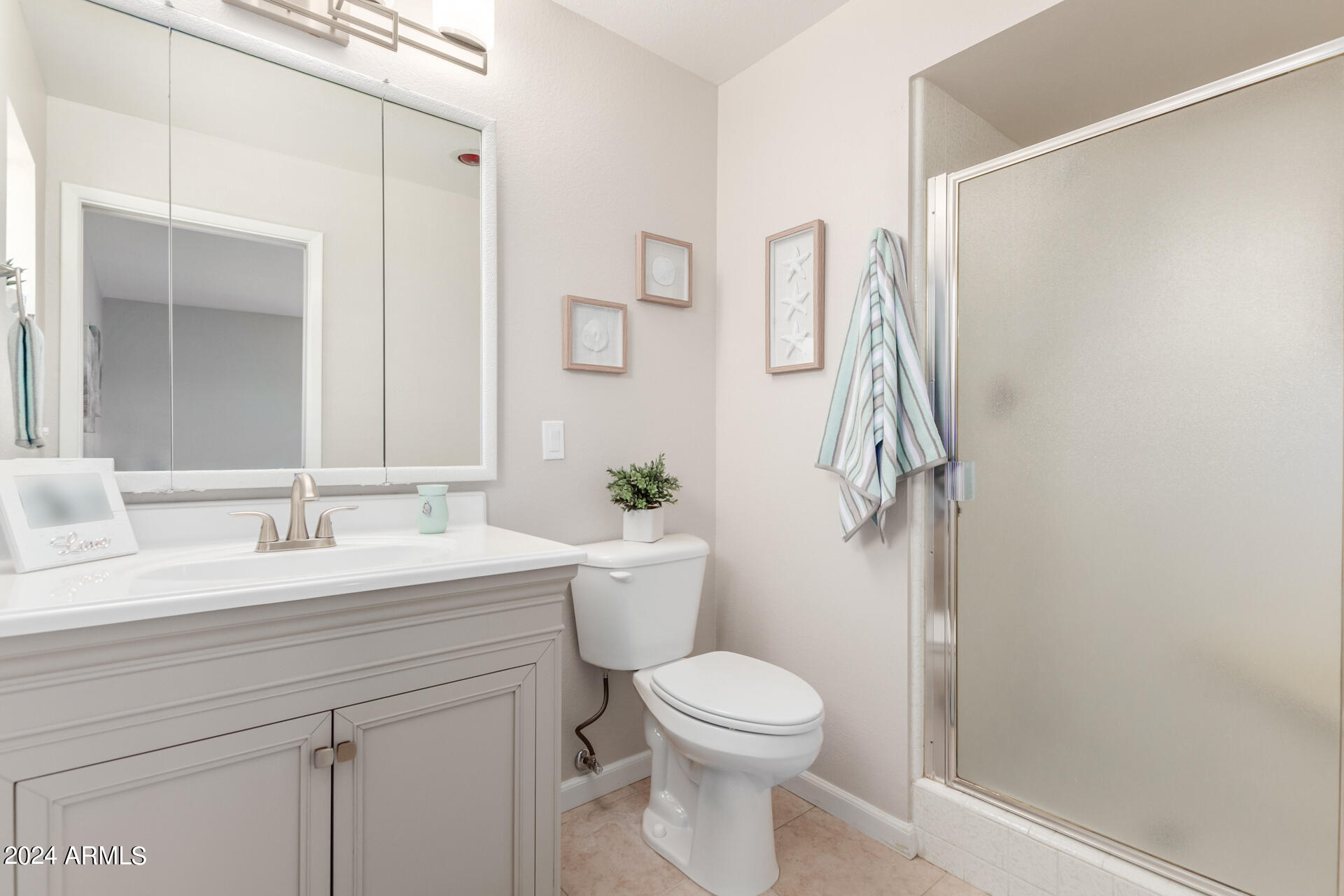 4364 E CARMEL Circle