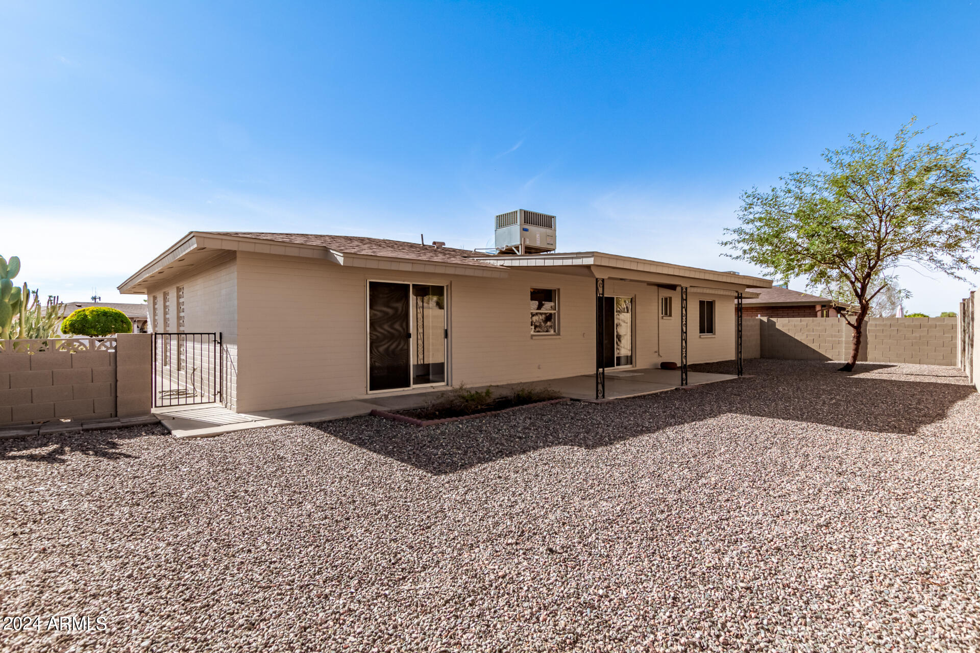 4364 E CARMEL Circle