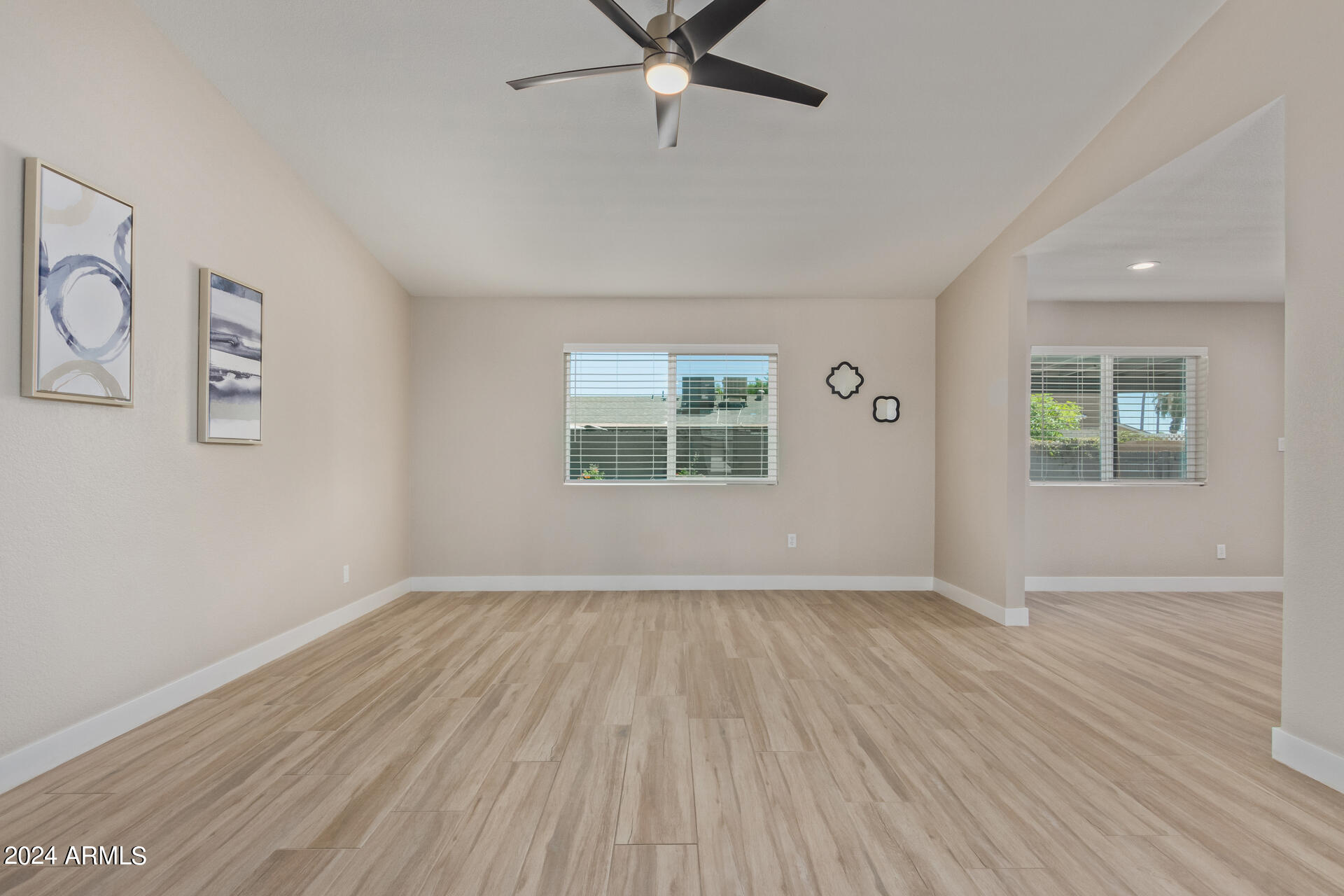 325 W SAN ANGELO Street