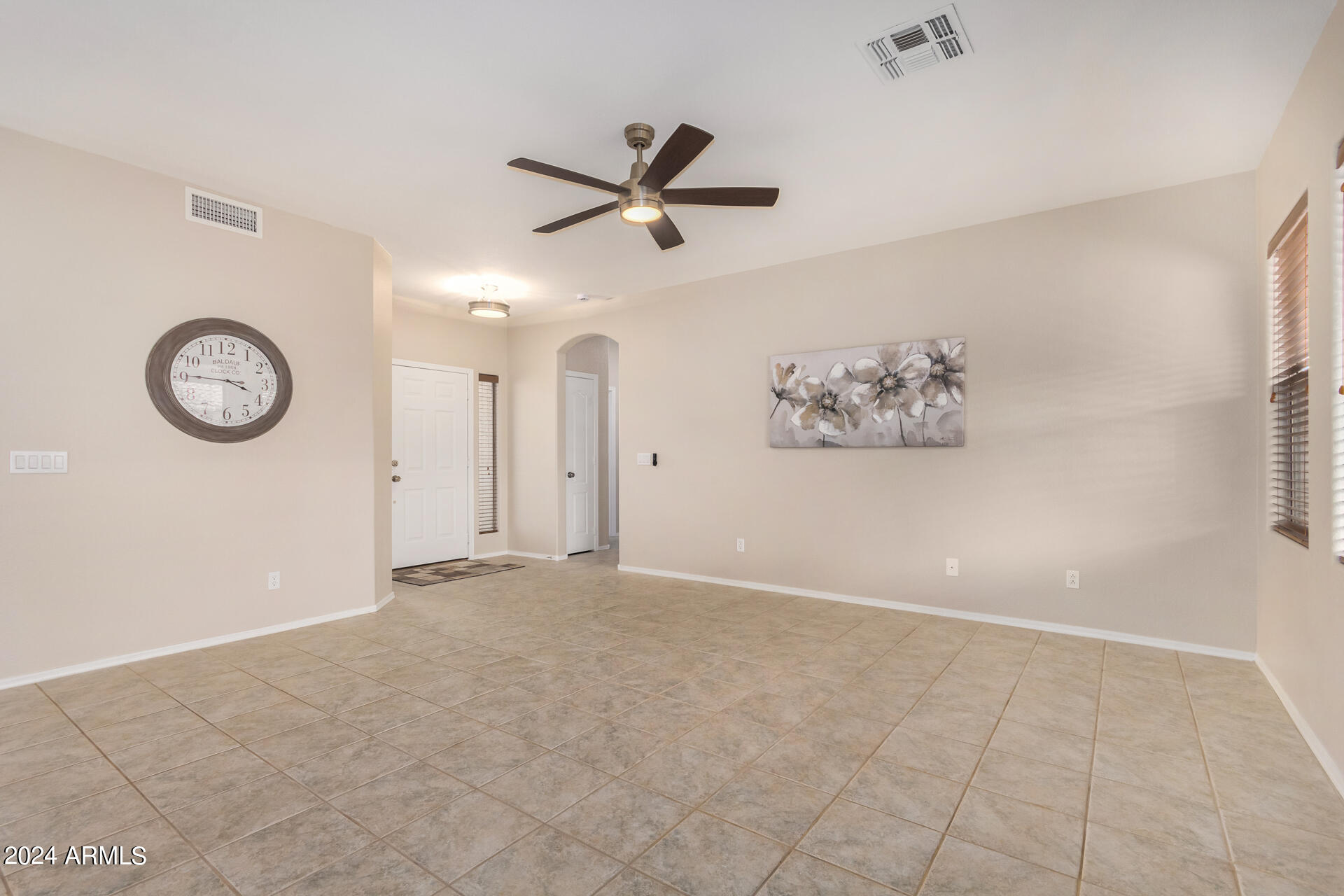 1230 E TORREY PINES Lane