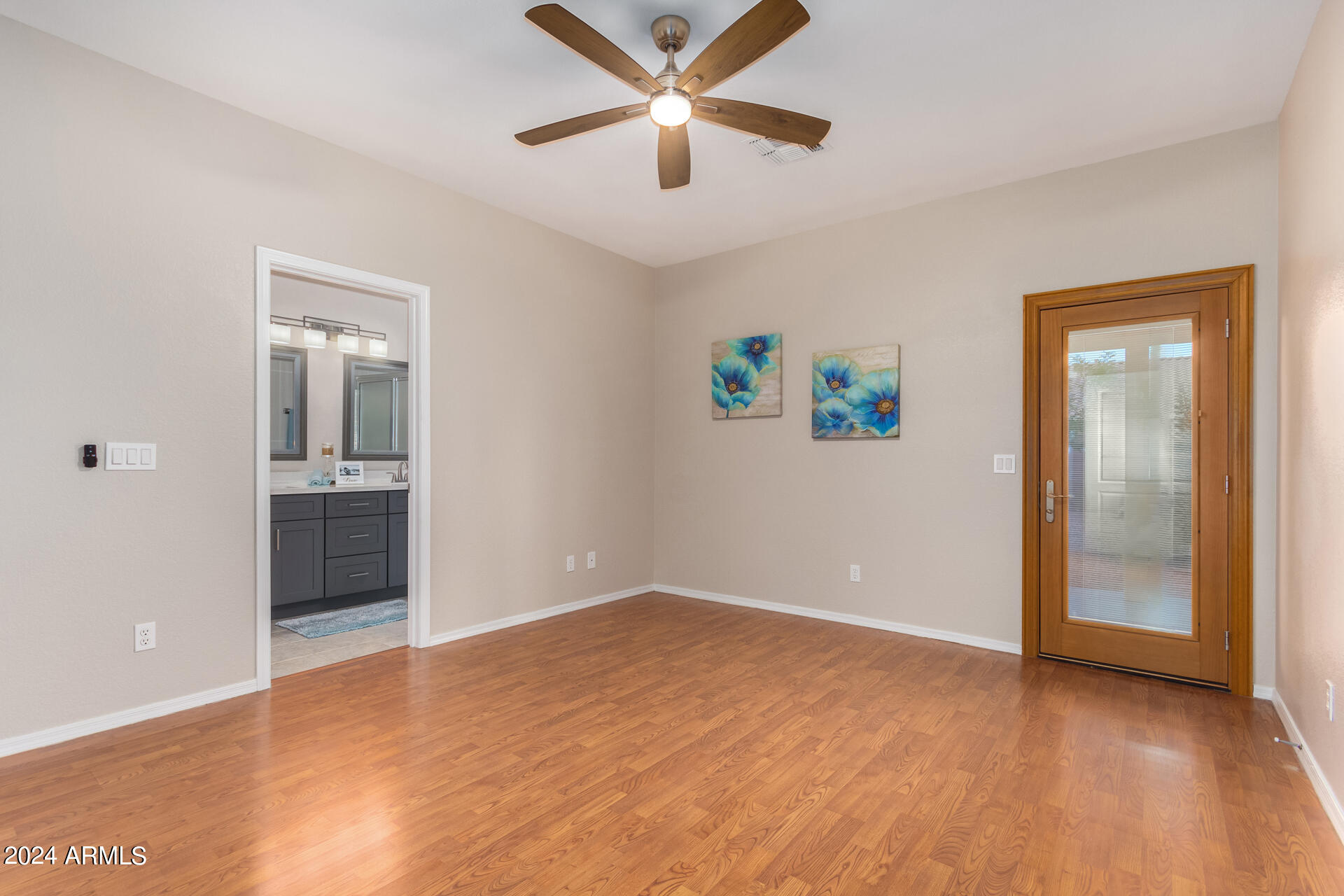 1230 E TORREY PINES Lane