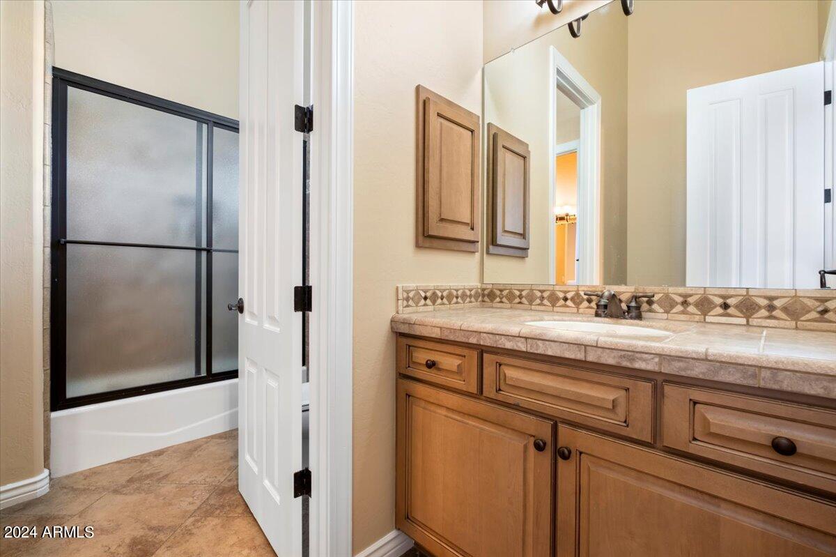 4741 S ROCKWELL Street