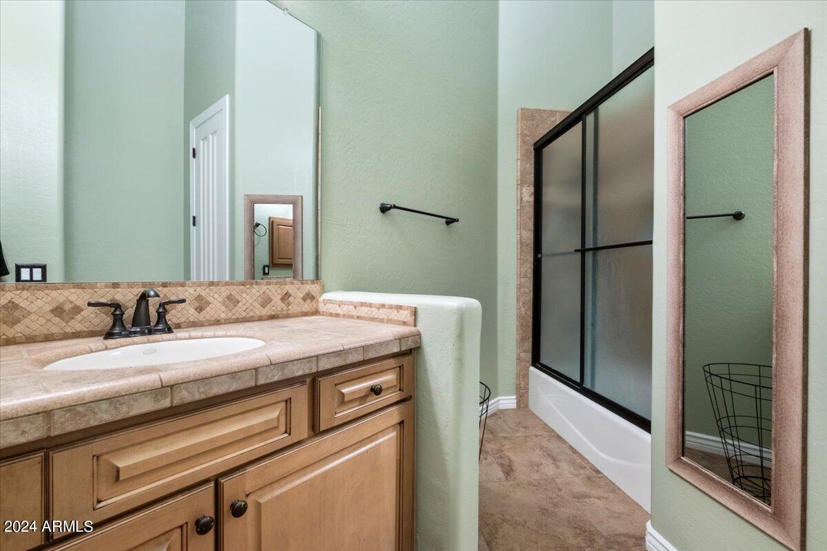 4741 S ROCKWELL Street