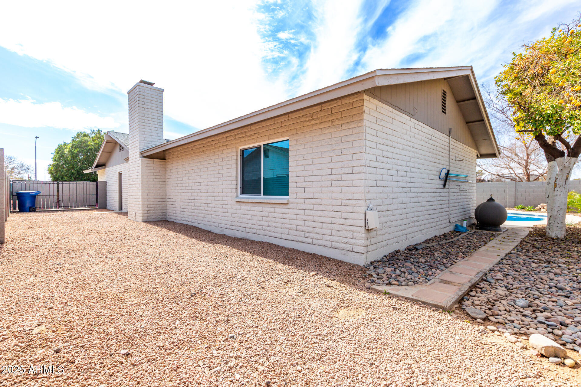 2024 E GEMINI Drive