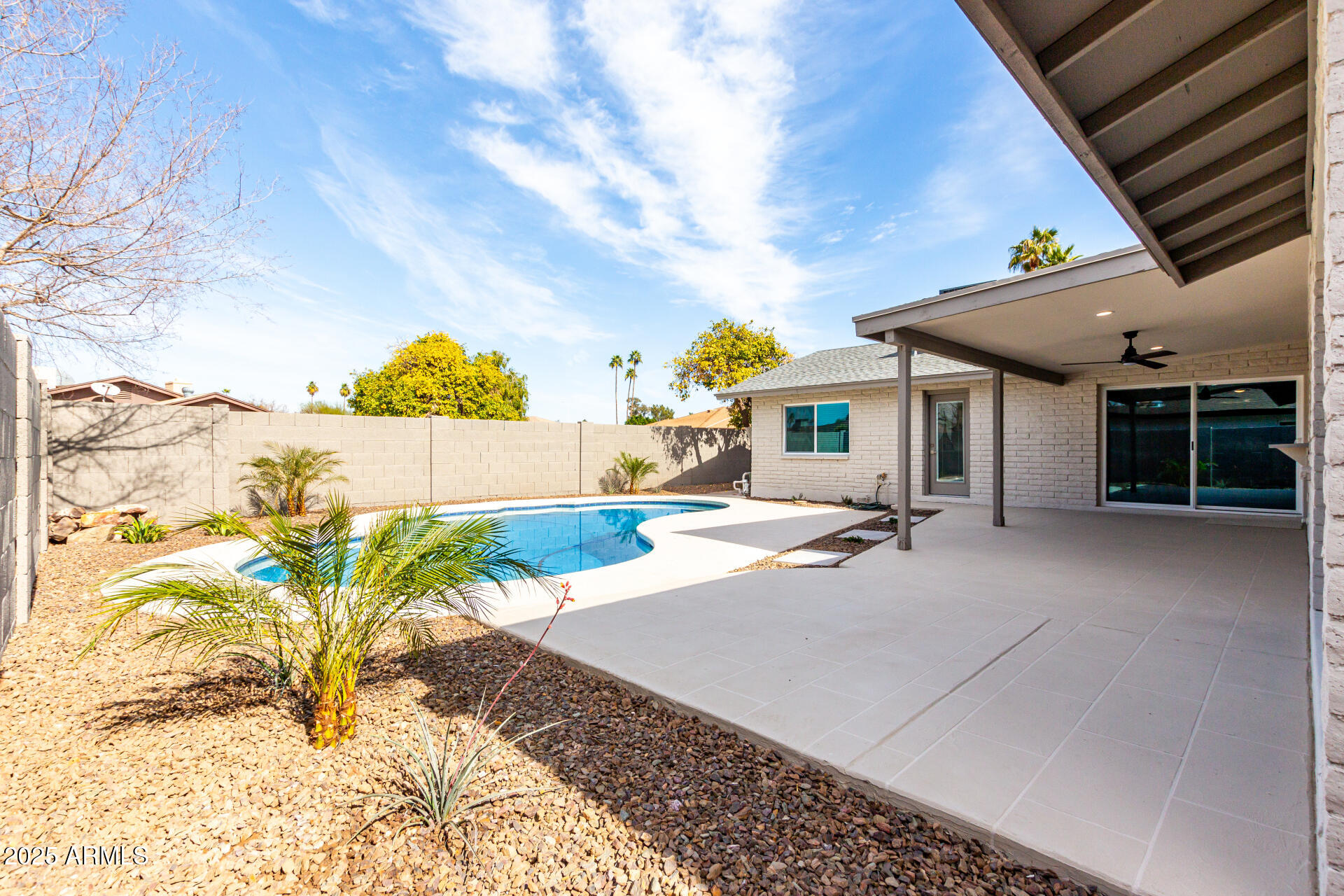 2024 E GEMINI Drive