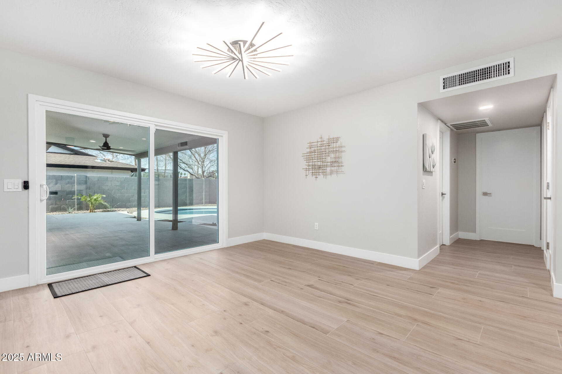 2024 E GEMINI Drive