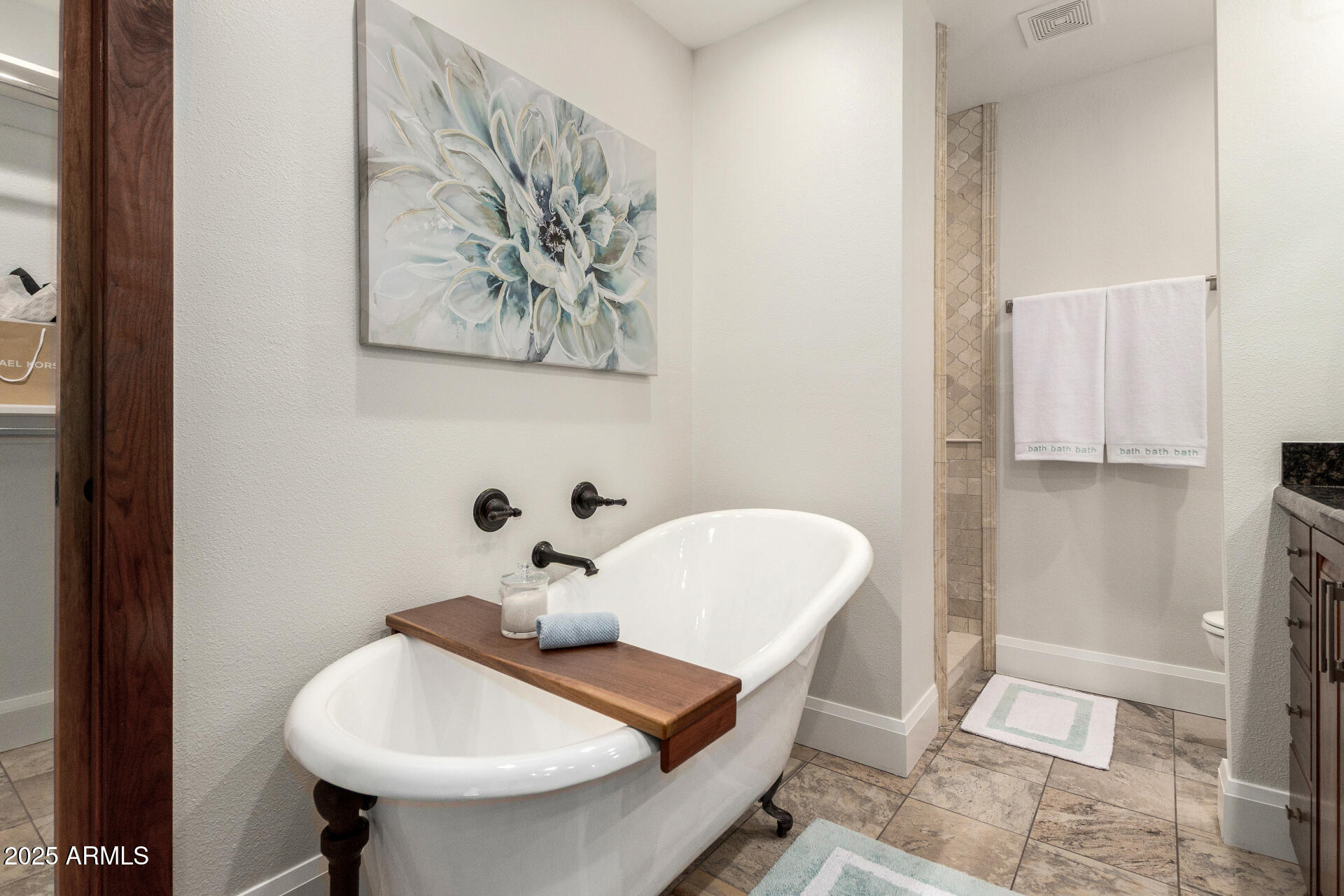 1141 E SAGEBRUSH Street