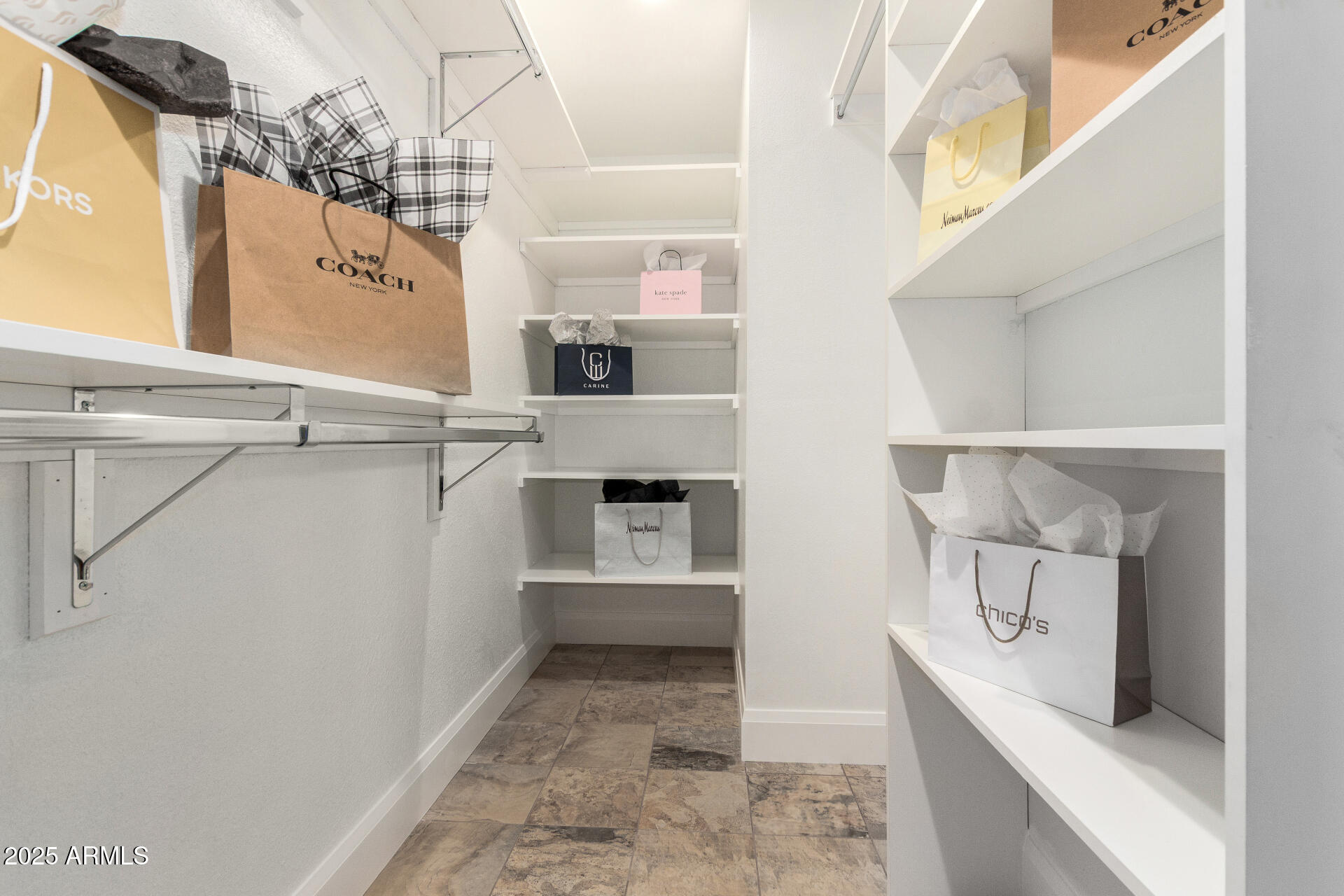 1141 E SAGEBRUSH Street