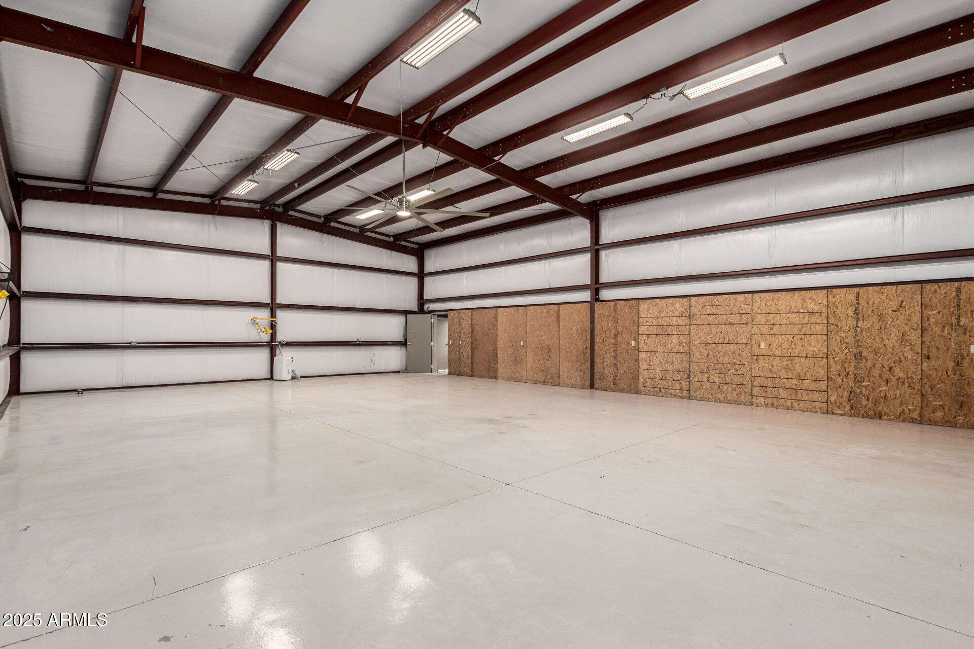 1141 E SAGEBRUSH Street