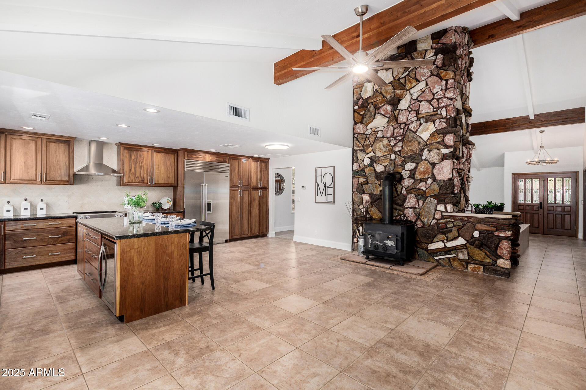 1141 E SAGEBRUSH Street