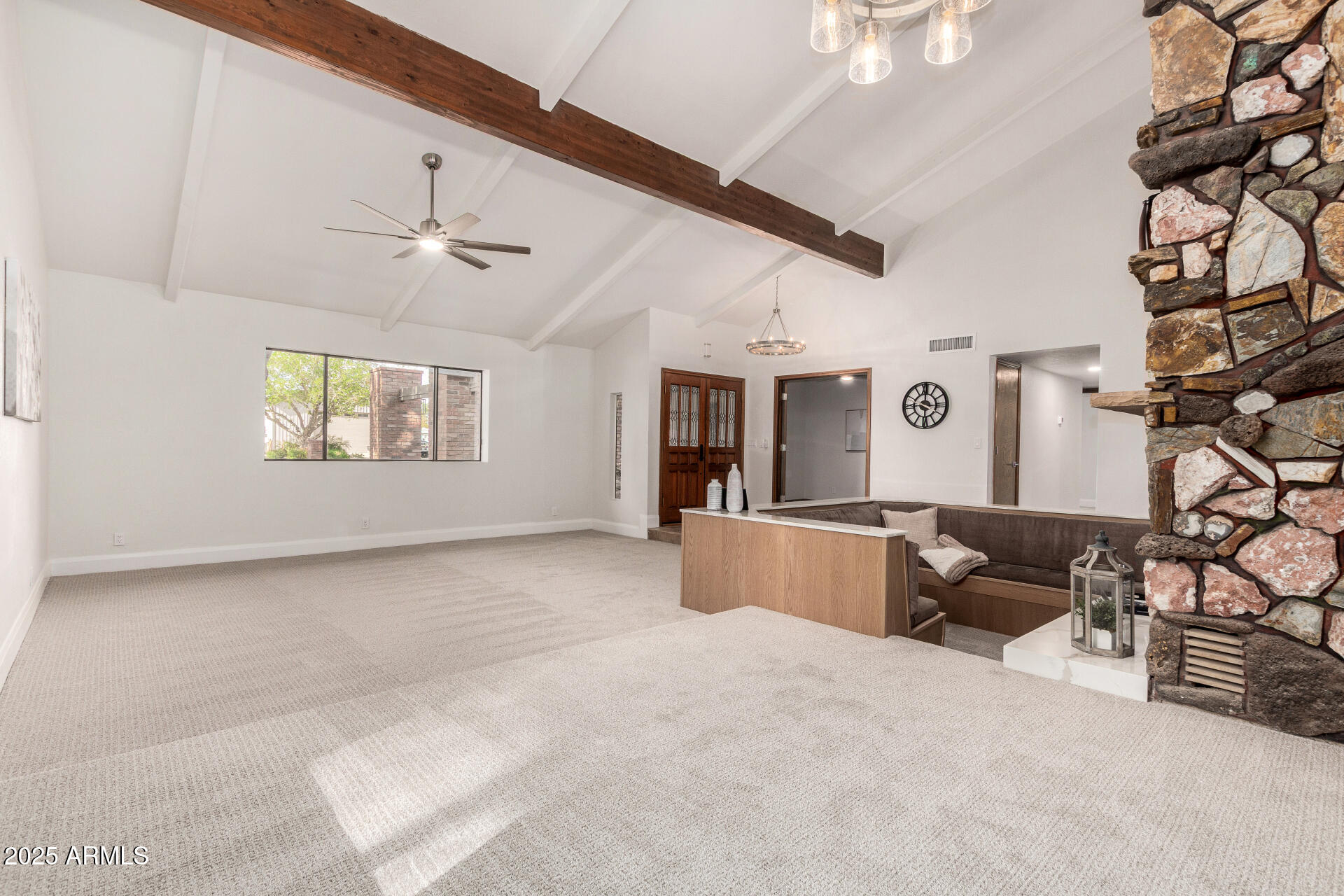 1141 E SAGEBRUSH Street