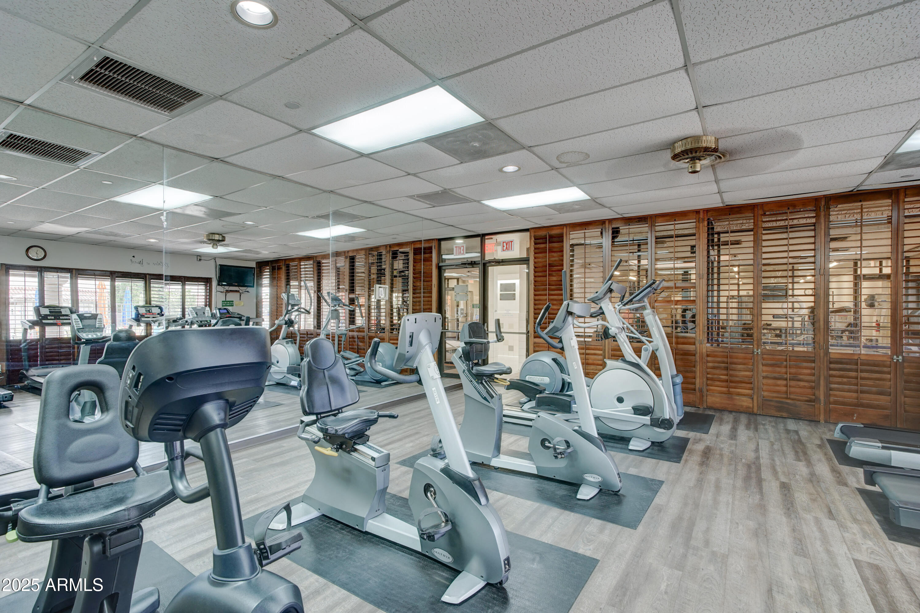 111 S GREENFIELD Road, 670