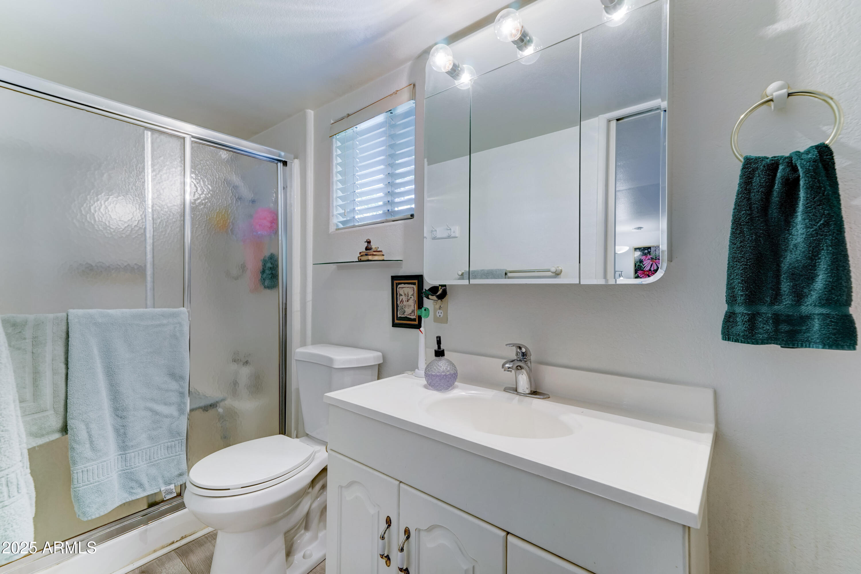 111 S GREENFIELD Road, 670