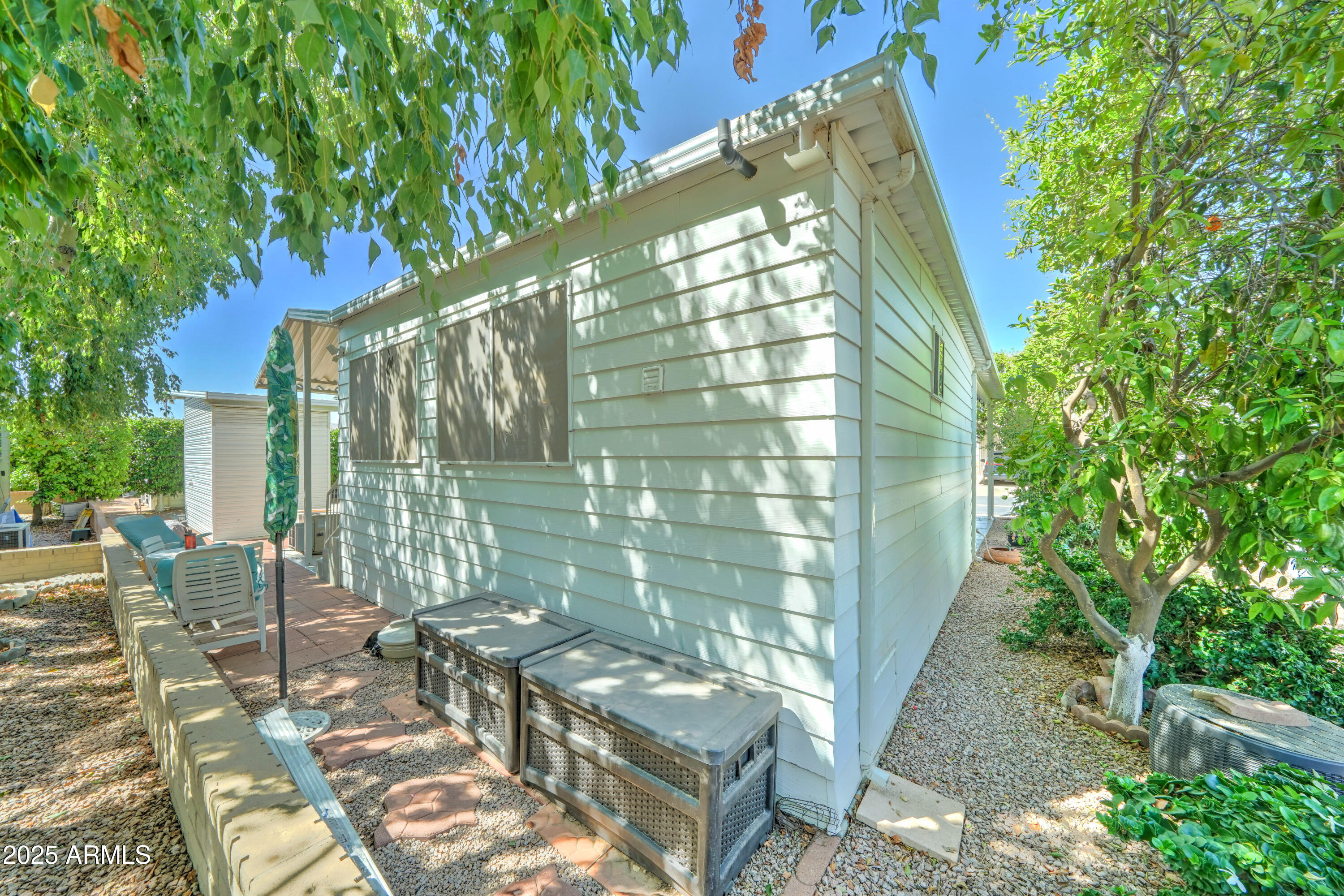 111 S GREENFIELD Road, 670