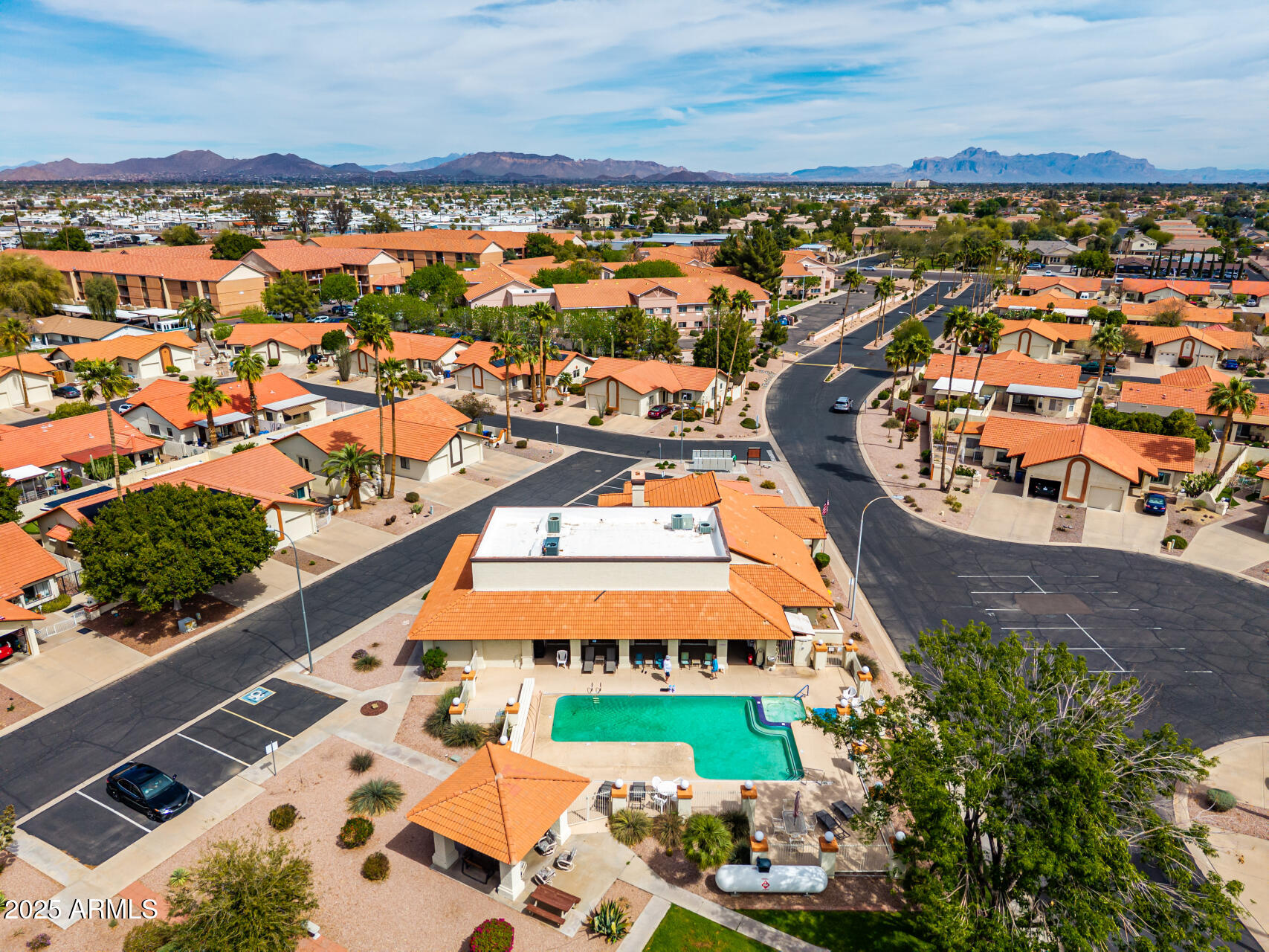 542 S HIGLEY Road, 26