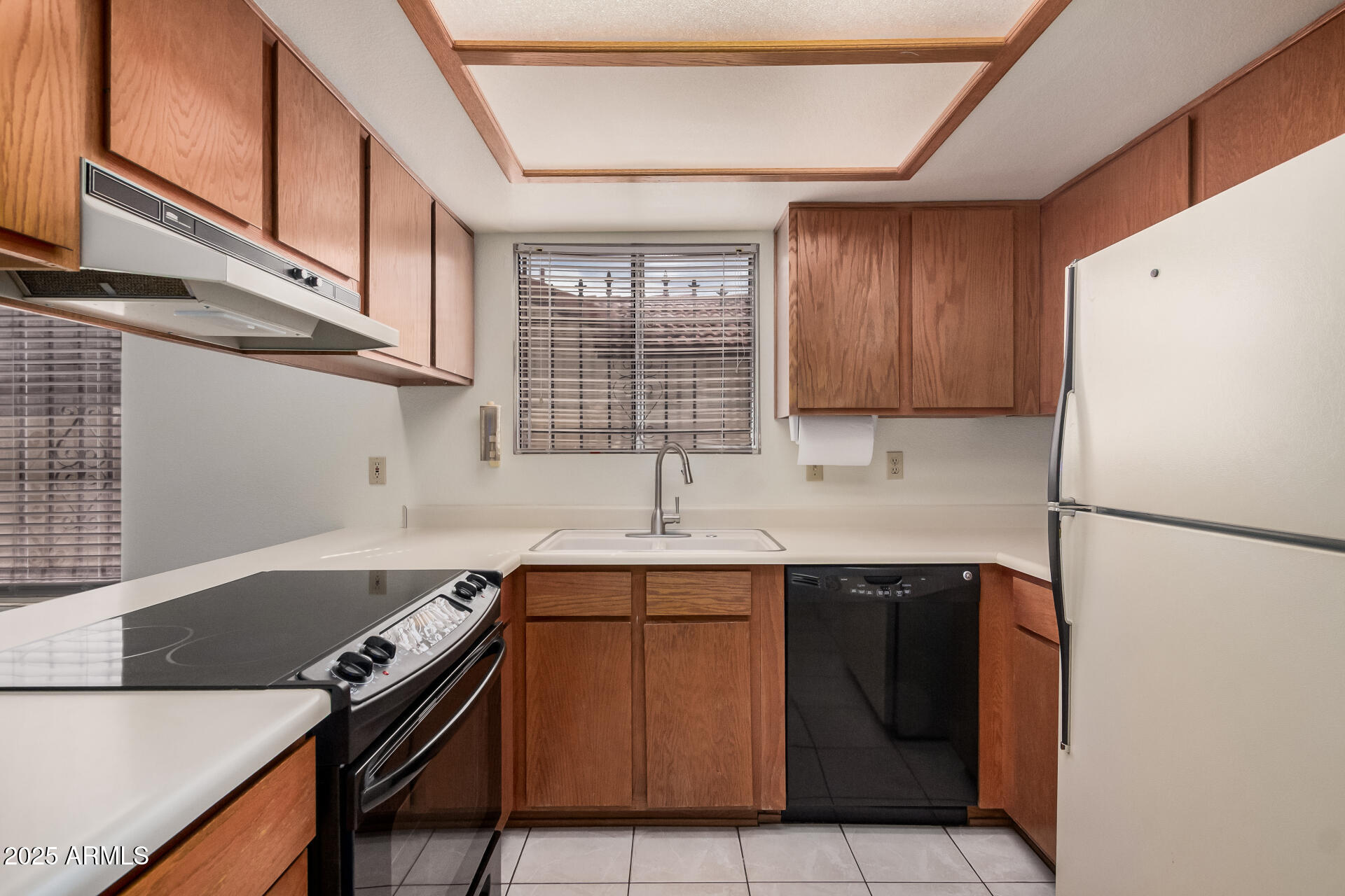 542 S HIGLEY Road, 26
