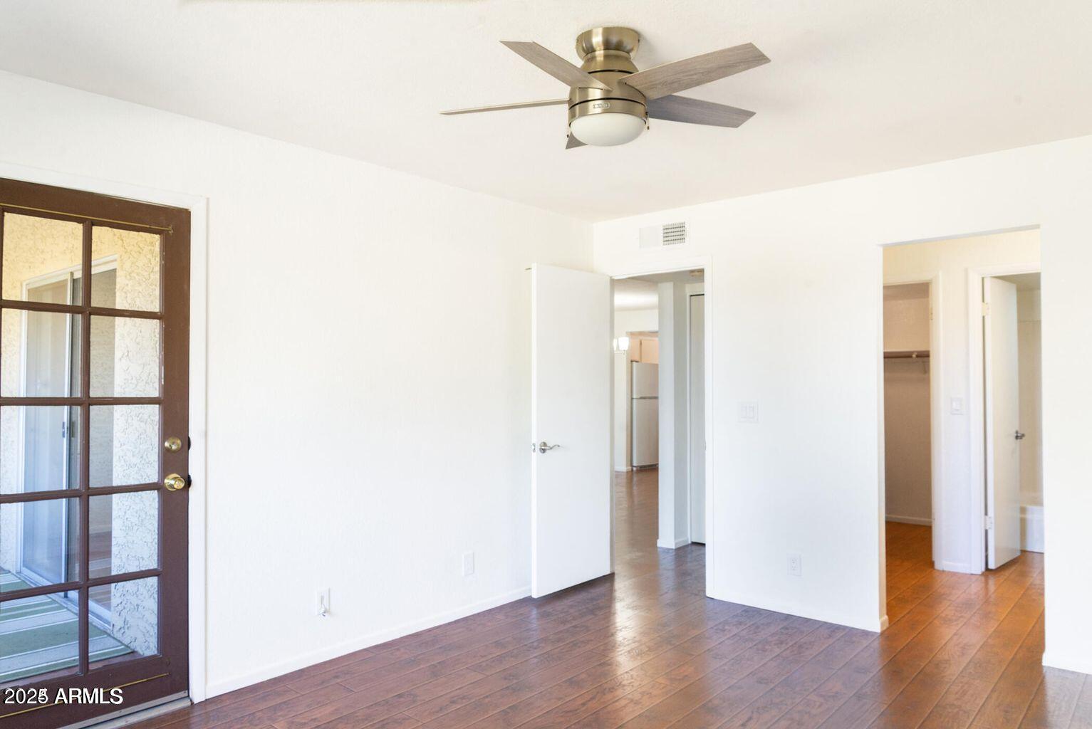 4050 E cactus Road, 208