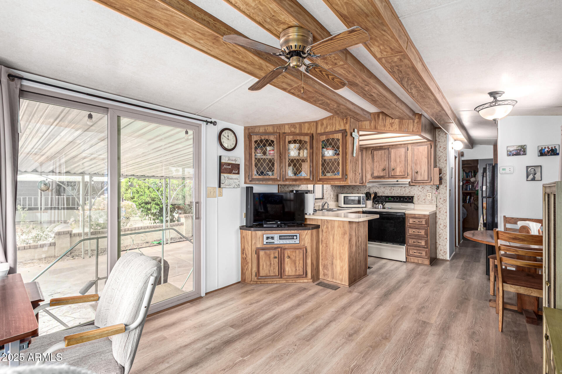 111 S GREENFIELD Road 119