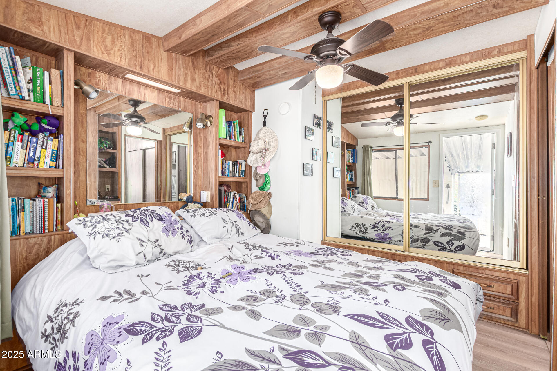 111 S GREENFIELD Road 119