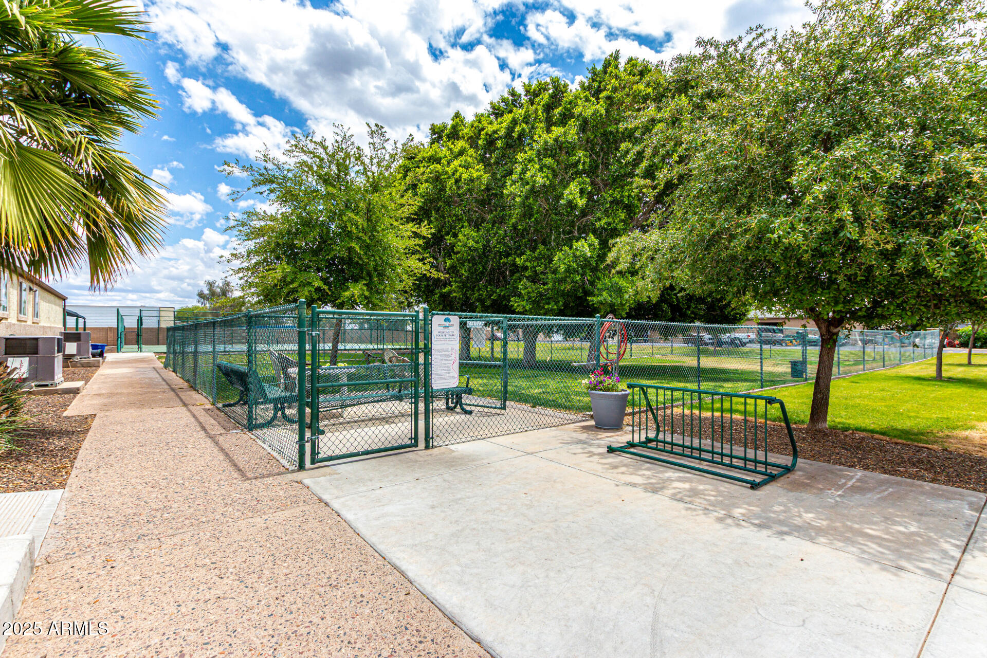 111 S GREENFIELD Road 119